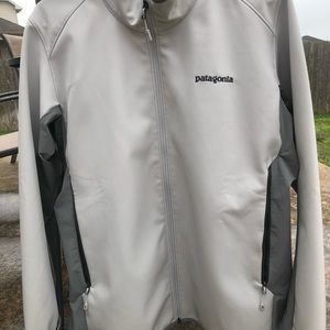 Patagonia XL rain jacket
